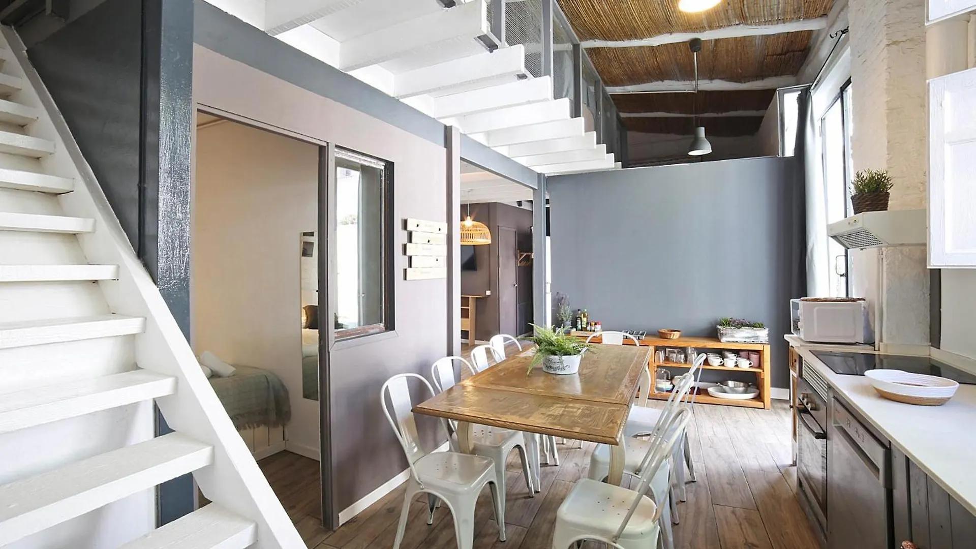 Fridays Flats Casa Lavander Barcelona