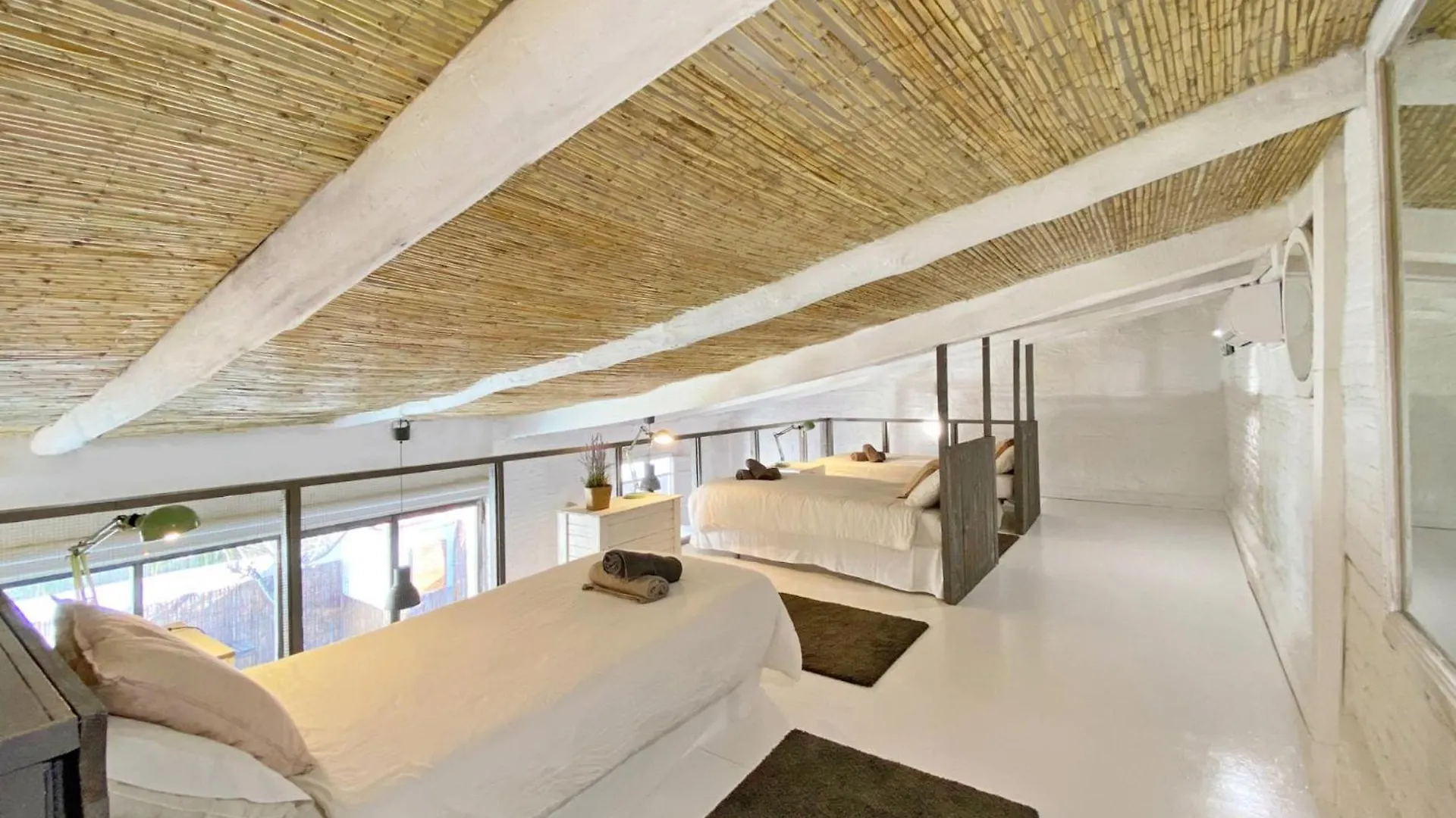 Fridays Flats Casa Lavander Barcelona 0*,  Espanha